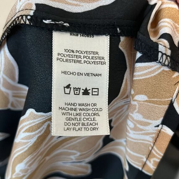 MAISON DU SOIR Floral Kimono Robe, Black and Gold, Size S/M - Picture 9 of 9